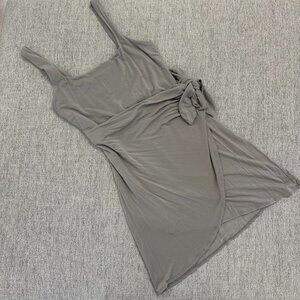 ARITZIA Wilfred Women's Drapey Jersey Mini Wrap Dress in Light Grey, size L